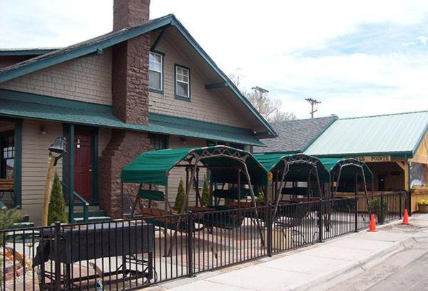 Buffalo Pointe Inn Williams Esterno foto